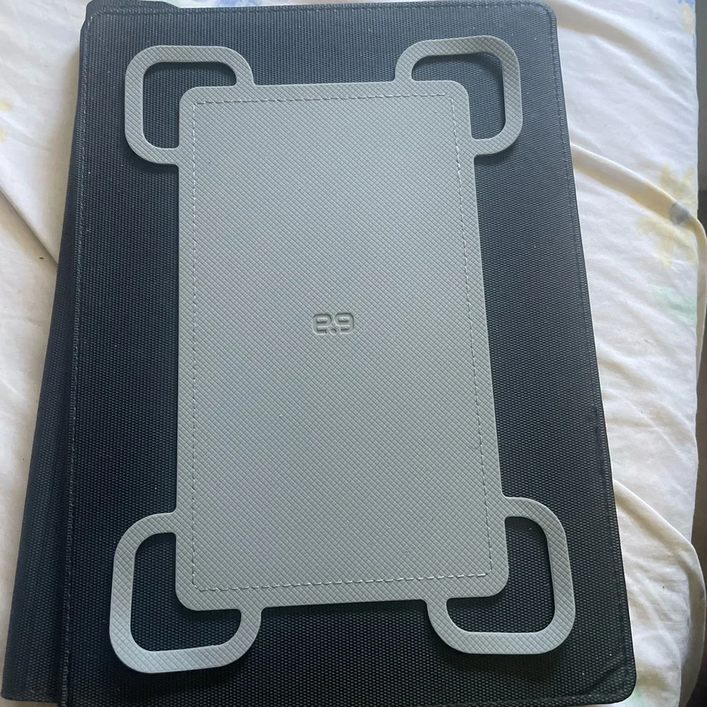 Metro Black Tablet